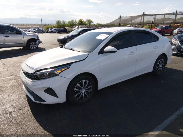 KIA FORTE LX 2024 3KPF24AD1RE706282 Image 2