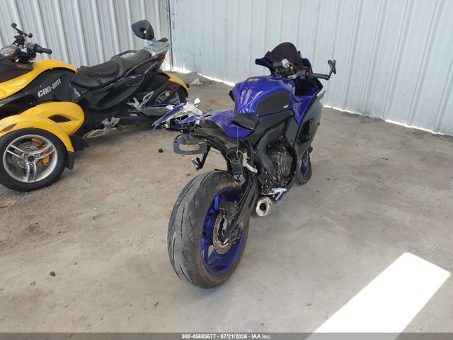 Yamaha Yzfr7 2022 JYARM38E4NA000447 Image 4