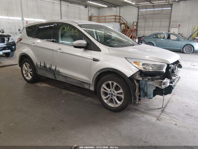 45685692 :رقم المزاد ، 1FMCU9G92HUA21006 vin ، 2017 Ford Escape Se مزاد بيع