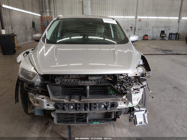 Продаж на аукціоні авто 2017 Ford Escape Se, vin: 1FMCU9G92HUA21006, номер лоту: 45685692