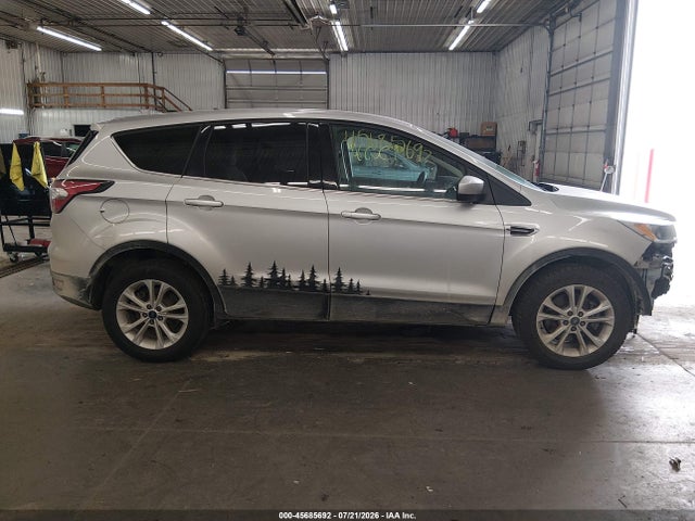Продаж на аукціоні авто 2017 Ford Escape Se, vin: 1FMCU9G92HUA21006, номер лоту: 45685692