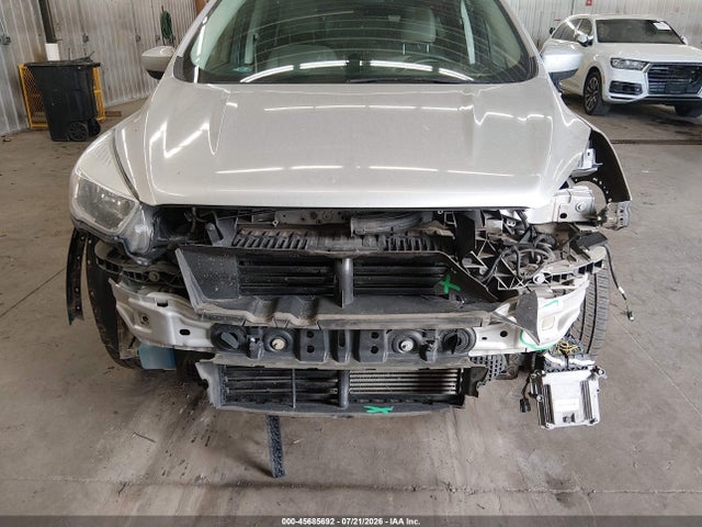 Продаж на аукціоні авто 2017 Ford Escape Se, vin: 1FMCU9G92HUA21006, номер лоту: 45685692