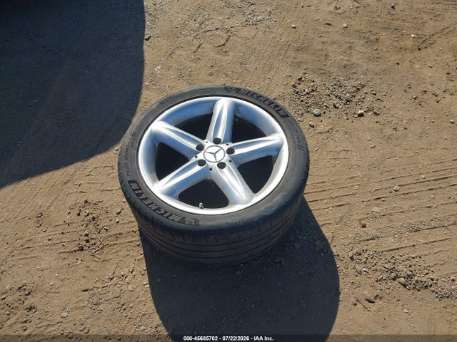 45685702 :رقم المزاد ، WDBSK75FX4F076089 vin ، 2004 Mercedes-benz Sl 500 مزاد بيع