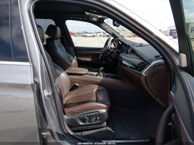45685735 :رقم المزاد ، 5UXKR6C56J0U14604 vin ، 2018 Bmw X5 Xdrive50i مزاد بيع