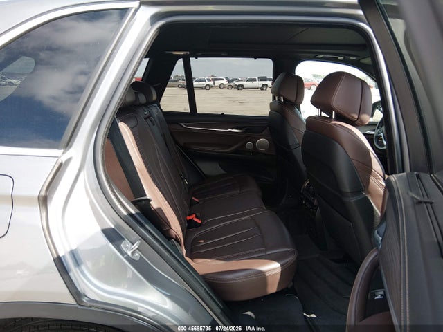 45685735 :رقم المزاد ، 5UXKR6C56J0U14604 vin ، 2018 Bmw X5 Xdrive50i مزاد بيع