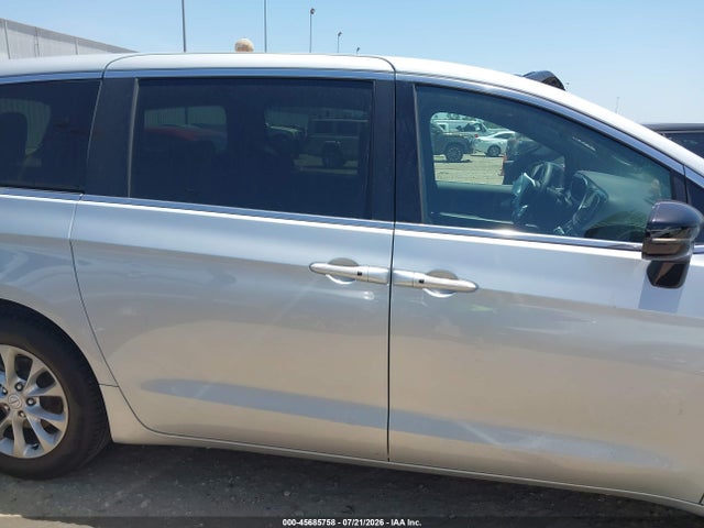 45685758 :رقم المزاد ، 2C4RC1GGXTR216777 vin ، 2026 Chrysler Pacifica Limited مزاد بيع