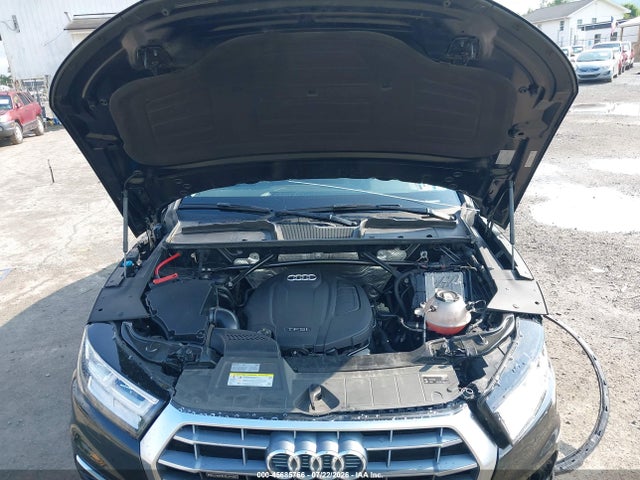 2018 Audi Q5 2.0t Premium/2.0t Tech Premium მანქანა იყიდება აუქციონზე, vin: WA1BNAFY2J2055837, აუქციონის ნომერი: 45685766