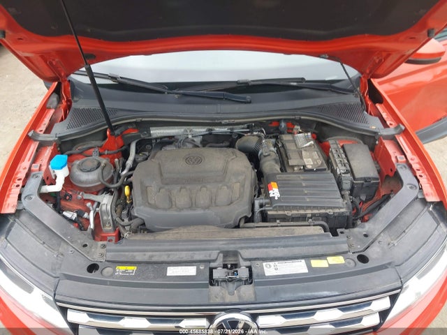 Продаж на аукціоні авто 2018 Volkswagen Tiguan 2.0t S, vin: 3VV1B7AXXJM125347, номер лоту: 45685838