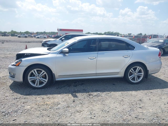 Продажа на аукционе авто 2013 Volkswagen Passat 2.0l Tdi Sel Premium, vin: 1VWCN7A32DC137359, номер лота: 45685842