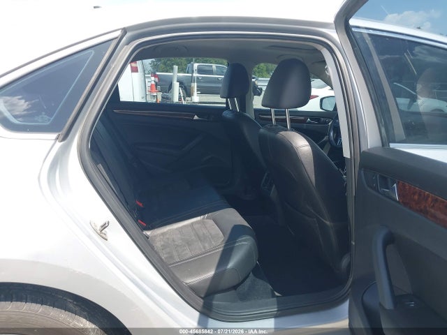 Продажа на аукционе авто 2013 Volkswagen Passat 2.0l Tdi Sel Premium, vin: 1VWCN7A32DC137359, номер лота: 45685842