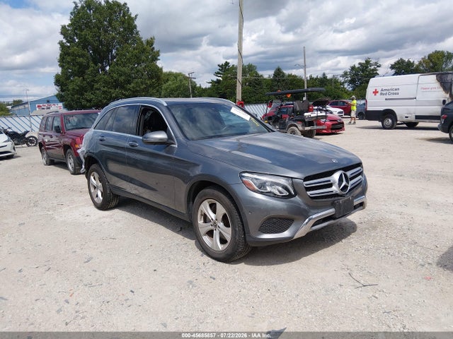 45685857 :رقم المزاد ، WDC0G4JB7JV103983 vin ، 2018 Mercedes-benz Glc 300 مزاد بيع