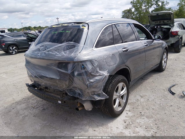45685857 :رقم المزاد ، WDC0G4JB7JV103983 vin ، 2018 Mercedes-benz Glc 300 مزاد بيع