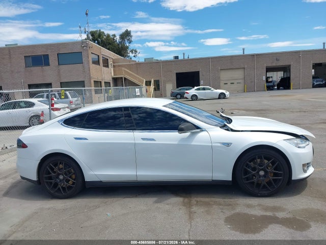 45685886 :رقم المزاد ، 5YJSA1CNXCFP02948 vin ، 2012 Tesla Model S Signature مزاد بيع