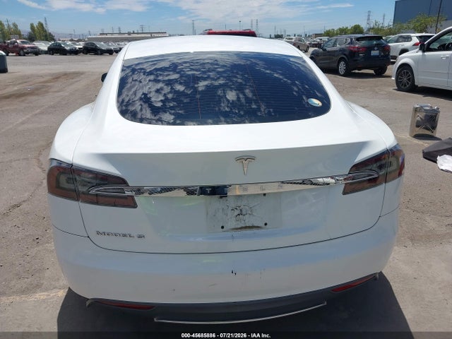 45685886 :رقم المزاد ، 5YJSA1CNXCFP02948 vin ، 2012 Tesla Model S Signature مزاد بيع