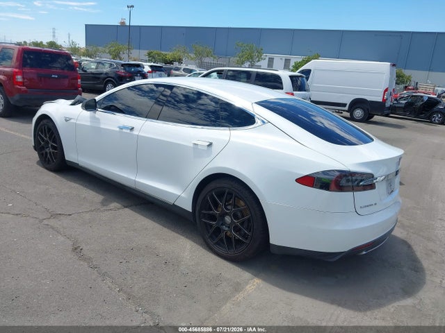 45685886 :رقم المزاد ، 5YJSA1CNXCFP02948 vin ، 2012 Tesla Model S Signature مزاد بيع