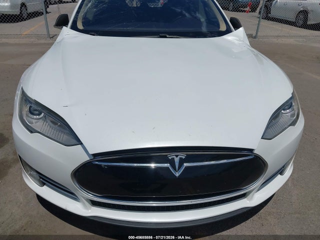 45685886 :رقم المزاد ، 5YJSA1CNXCFP02948 vin ، 2012 Tesla Model S Signature مزاد بيع