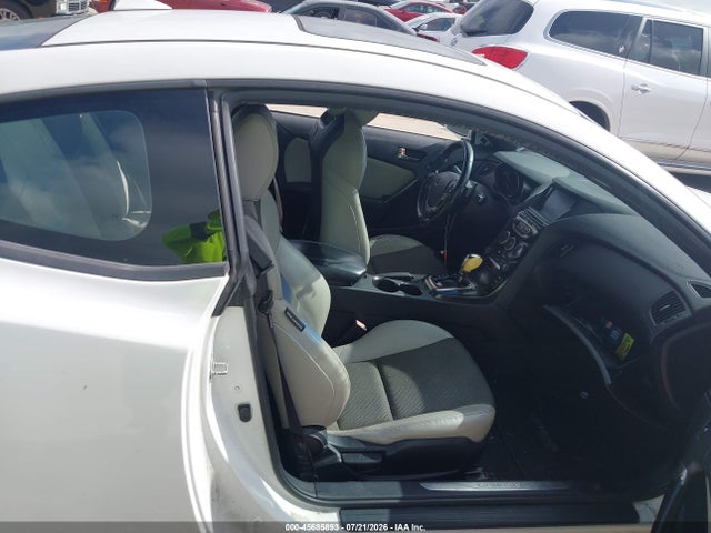 Продаж на аукціоні авто 2013 Hyundai Genesis 2.0t Premium, vin: KMHHT6KD3DU083057, номер лоту: 45685893