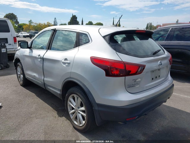 JN1BJ1CP9HW001969 Nissan Rogue Sport S