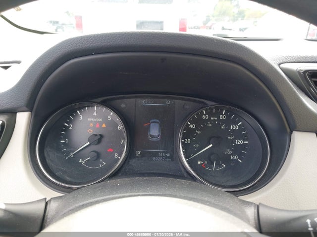 JN1BJ1CP9HW001969 Nissan Rogue Sport S