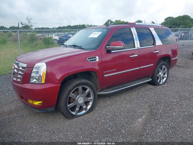 2007 Cadillac Escalade მანქანა იყიდება აუქციონზე, vin: 1GYFK638X7R298663, აუქციონის ნომერი: 45685911