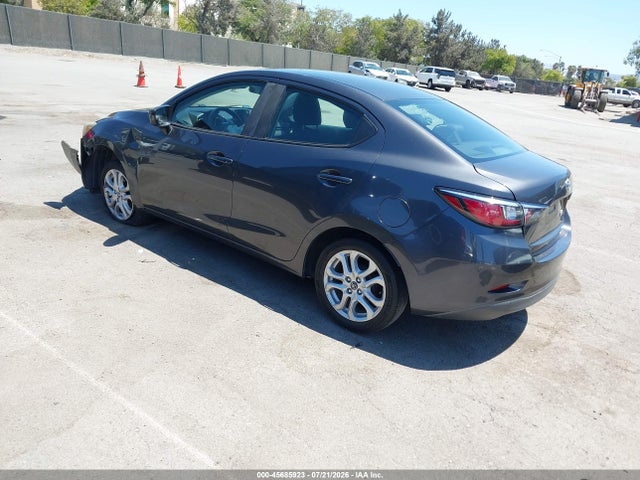 3MYDLBYVXHY152617 Toyota YARIS IA