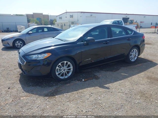 Ford Fusion Hybrid Se 2019 3FA6P0LU5KR211532 Image 2