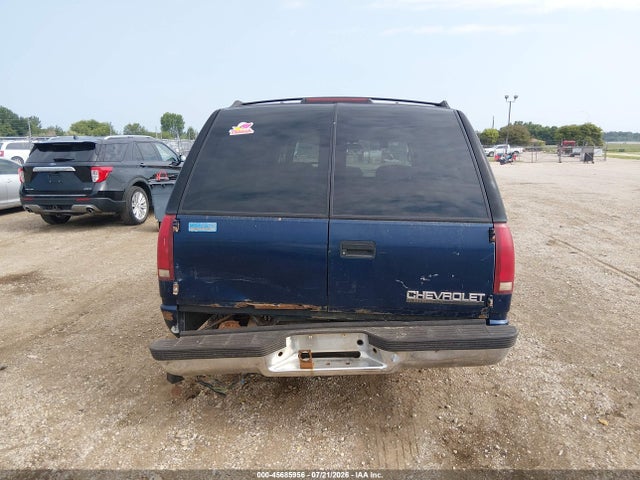 Продаж на аукціоні авто 1995 Chevrolet Suburban C1500, vin: 1GNEC16K9SJ396865, номер лоту: 45685956