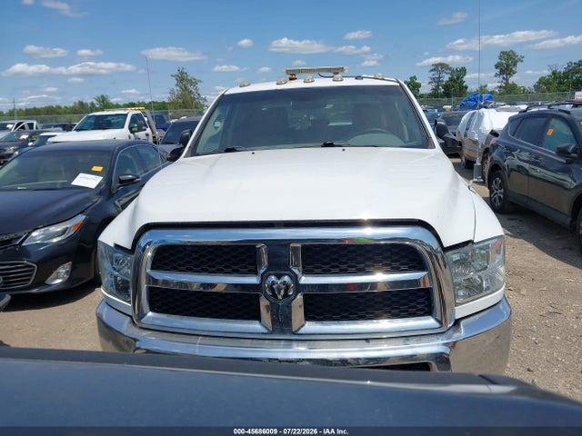45686009 :رقم المزاد ، 3C6UR5HJ9HG600922 vin ، 2017 Ram 2500 Tradesman  4x4 8' Box مزاد بيع
