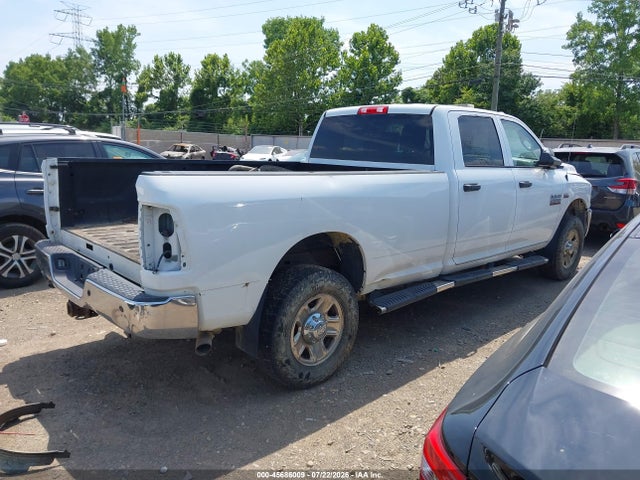 45686009 :رقم المزاد ، 3C6UR5HJ9HG600922 vin ، 2017 Ram 2500 Tradesman  4x4 8' Box مزاد بيع