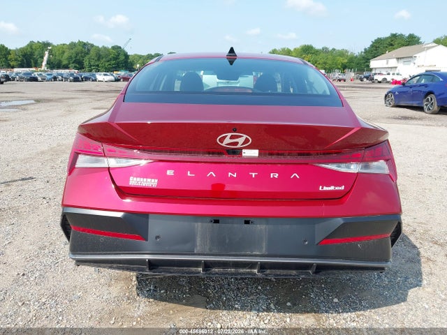 2024 Hyundai Elantra Limited მანქანა იყიდება აუქციონზე, vin: KMHLP4DG5RU813214, აუქციონის ნომერი: 45686012