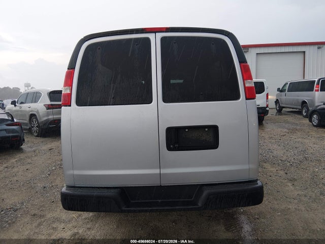 1GAZGNFP3L1253972 Chevrolet Express Passenger Rwd 3500 Extended Wheelbase Ls
