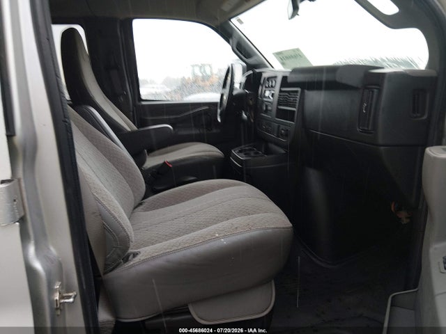 1GAZGNFP3L1253972 Chevrolet Express Passenger Rwd 3500 Extended Wheelbase Ls