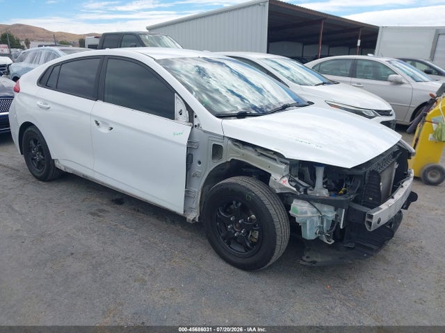 Hyundai Ioniq Hybrid Blue 2019 KMHC65LC4KU165846 main image
