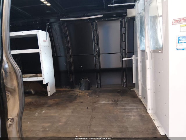 Chevrolet Express 2500 Work Van 2018 1GCWGBFG0J1273201 Image 8