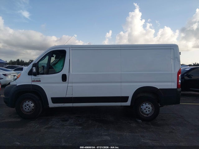 2020 Ram Promaster 1500 Low Roof 136 Wb მანქანა იყიდება აუქციონზე, vin: 3C6TRVAG1LE141755, აუქციონის ნომერი: 45686104