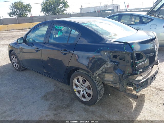 Продажа на аукционе авто 2012 Mazda Mazda3 I Sport, vin: JM1BL1UG0C1592690, номер лота: 45686153