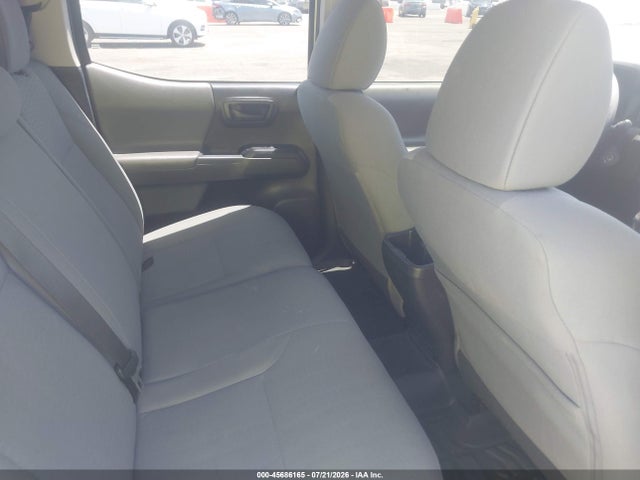 3TMCZ5AN5JM186434 Toyota Tacoma Sr V6