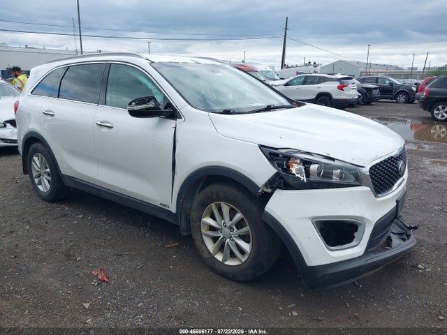 45686177 :رقم المزاد ، 5XYPGDA3XGG012851 vin ، 2016 Kia Sorento 2.4l Lx مزاد بيع