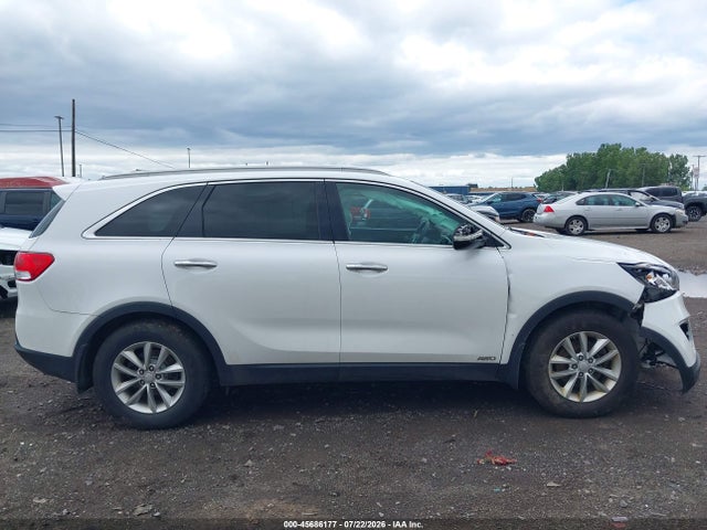 45686177 :رقم المزاد ، 5XYPGDA3XGG012851 vin ، 2016 Kia Sorento 2.4l Lx مزاد بيع
