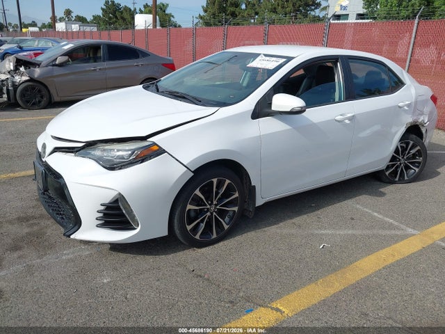 2018 Toyota Corolla Se მანქანა იყიდება აუქციონზე, vin: 2T1BURHE3JC110520, აუქციონის ნომერი: 45686190