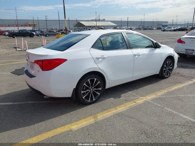 2018 Toyota Corolla Se მანქანა იყიდება აუქციონზე, vin: 2T1BURHE3JC110520, აუქციონის ნომერი: 45686190