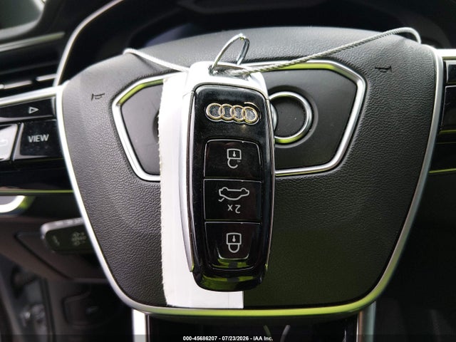 Продаж на аукціоні авто 2020 Audi A6 Premium Plus 55 Tfsi Quattro S Tronic, vin: WAUL2AF23LN001976, номер лоту: 45686207