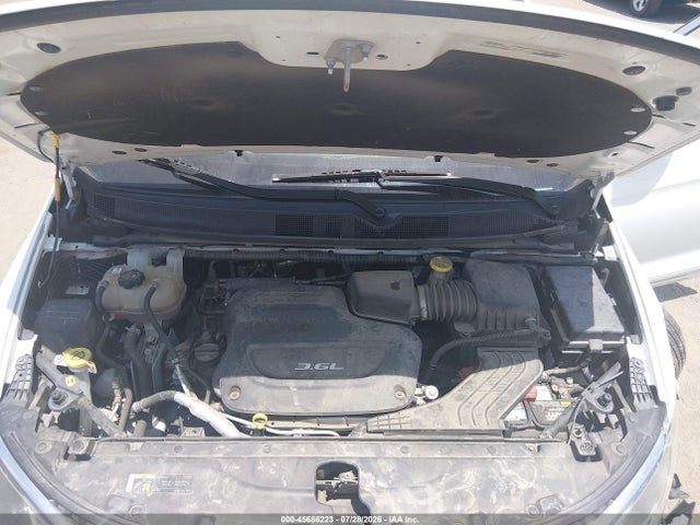 45686223 :رقم المزاد ، 2C4RC1BG6JR142486 vin ، 2018 Chrysler Pacifica Touring L مزاد بيع