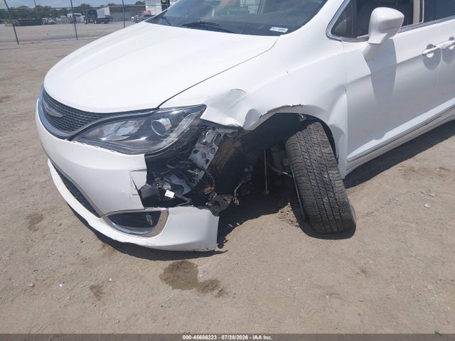 45686223 :رقم المزاد ، 2C4RC1BG6JR142486 vin ، 2018 Chrysler Pacifica Touring L مزاد بيع