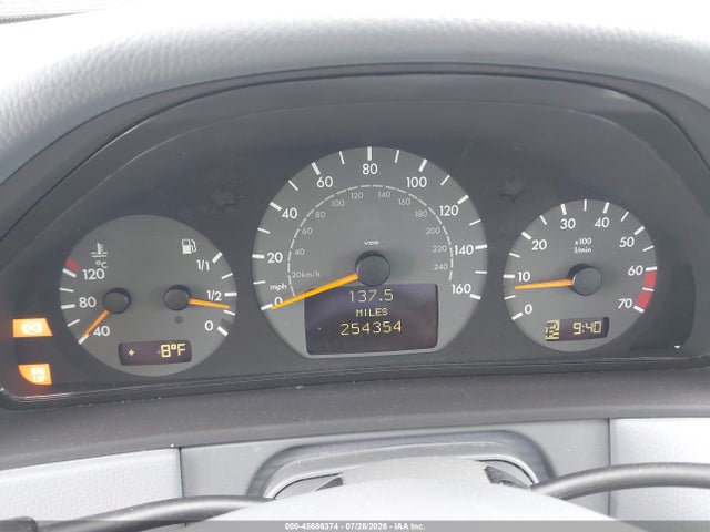 45686374 :رقم المزاد ، WDBJH82J92X062359 vin ، 2002 Mercedes-benz E 320 4m مزاد بيع