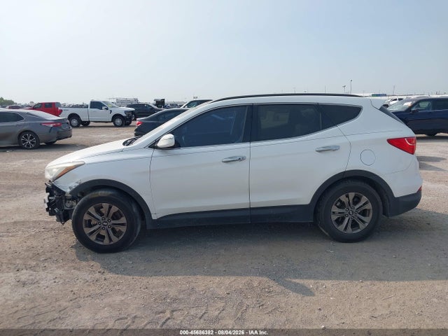 Продажа на аукционе авто 2015 Hyundai Santa Fe Sport 2.4l, vin: 5XYZU3LB7FG275782, номер лота: 45686382