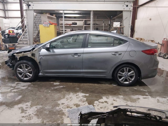 Продажа на аукционе авто 2018 Hyundai Elantra Sel, vin: 5NPD84LF7JH333298, номер лота: 45686386