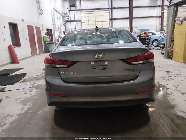 Продажа на аукционе авто 2018 Hyundai Elantra Sel, vin: 5NPD84LF7JH333298, номер лота: 45686386