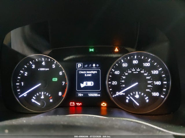 Продажа на аукционе авто 2018 Hyundai Elantra Sel, vin: 5NPD84LF7JH333298, номер лота: 45686386