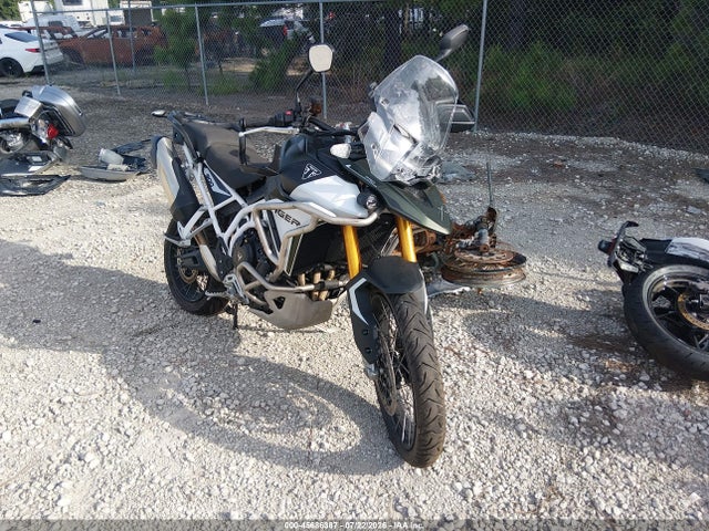 2025 SMTC83DE8STCG6591 main image